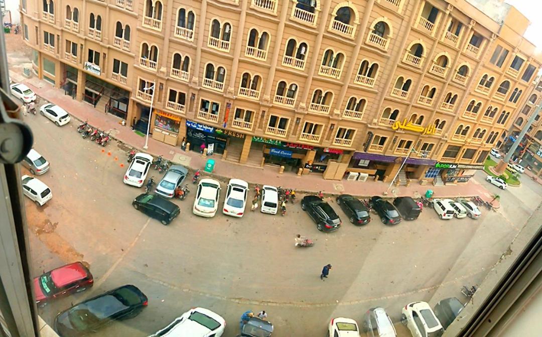 Comfortable Rental Apartments In Bahria Town Равалпинди Екстериор снимка