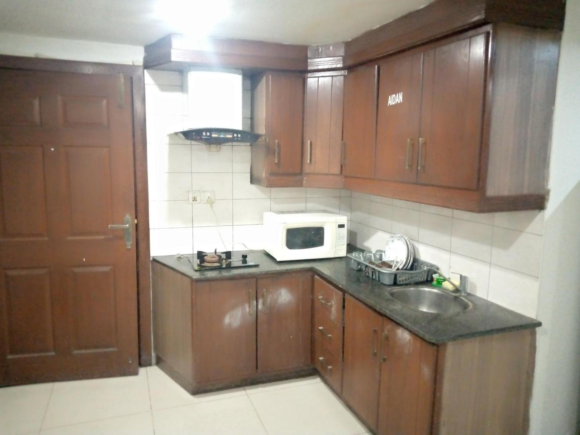 Comfortable Rental Apartments In Bahria Town Равалпинди Стая снимка