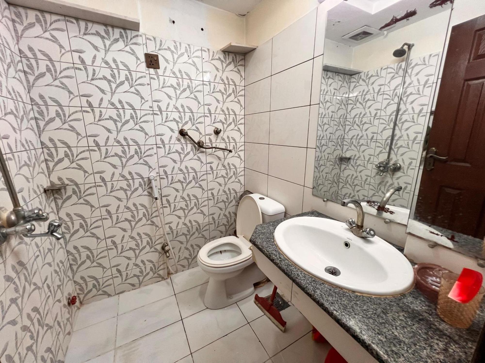 Comfortable Rental Apartments In Bahria Town Равалпинди Стая снимка